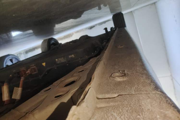 Used Wuling Zhiguang New Energy 2025 Standard Model Right Side Sill