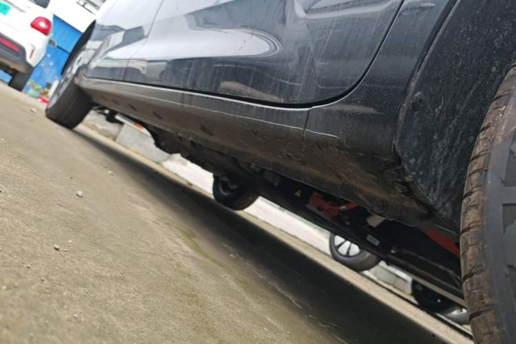 Used Wuling Zhiguang New Energy 2025 Comfort Model Right Side Sill