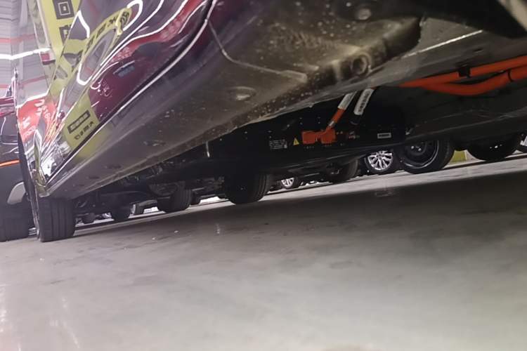 Used Wuling Zhiguang New Energy 2025 Standard Model Right Side Sill