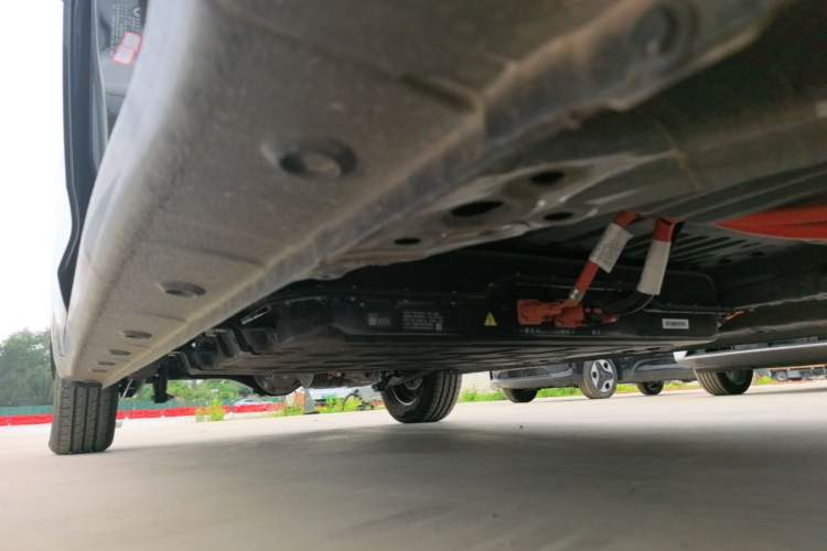 Used Wuling Zhiguang New Energy 2025 Comfort Model Right Side Sill