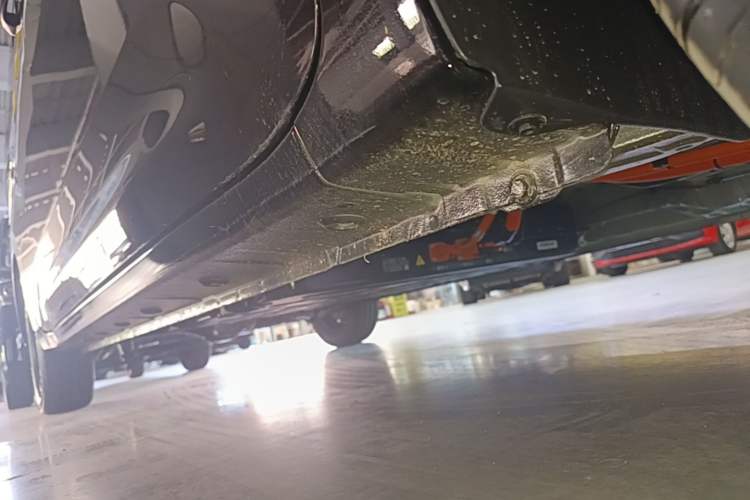 Used Wuling Zhiguang New Energy 2025 Standard Model Right Side Sill