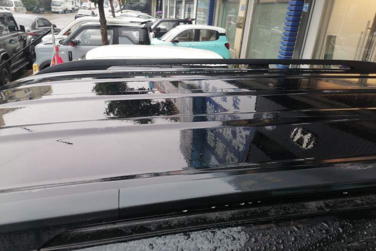 Used Wuling Zhiguang New Energy 2025 Model 305km Ambitious Edition Roof