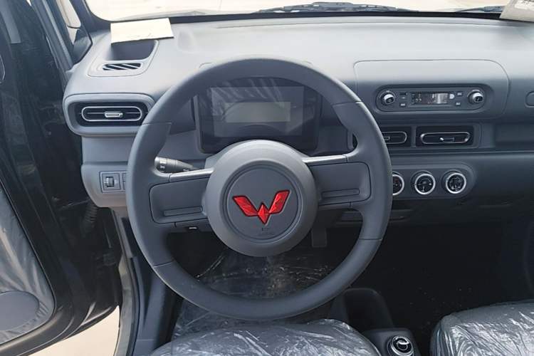 Used Wuling Zhiguang New Energy 2025 Comfort Model Steering Wheel