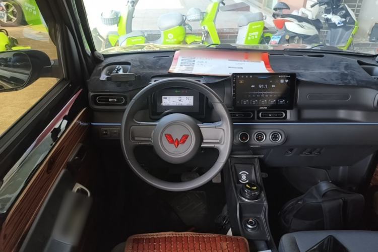 Used Wuling Zhiguang New Energy 2025 Comfort Model Steering Wheel