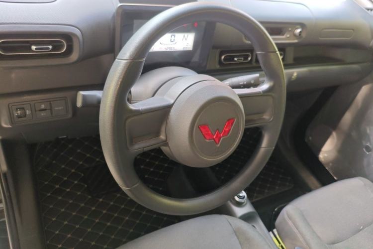 Used Wuling Zhiguang New Energy 2025 Comfort Model Steering Wheel