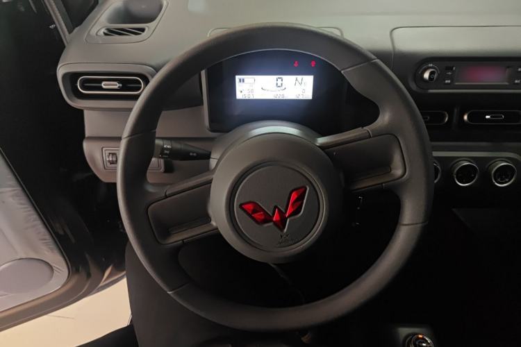 Used Wuling Zhiguang New Energy 2025 Comfort Model Steering Wheel
