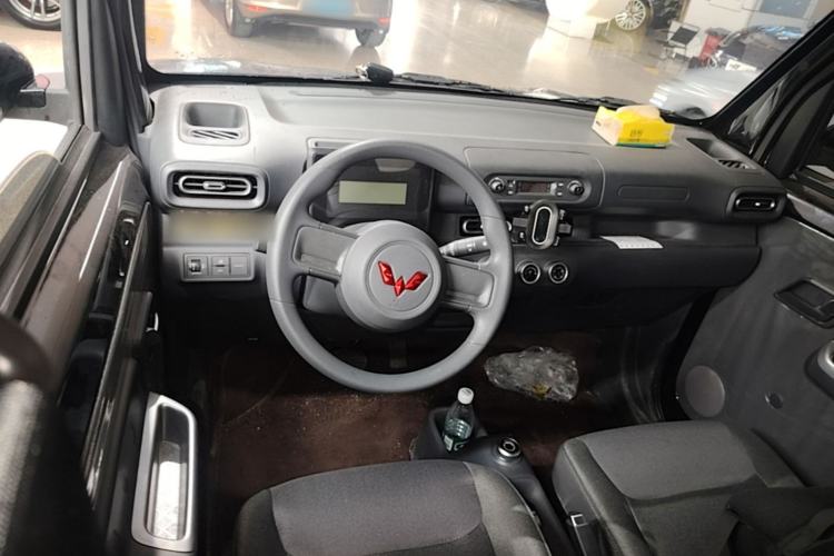 Used Wuling Zhiguang New Energy 2025 Comfort Model Steering Wheel