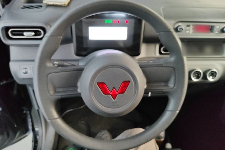 Used Wuling Zhiguang New Energy 2025 Comfort Model Steering Wheel