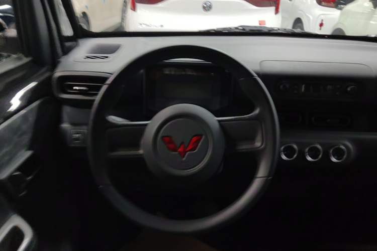 Used Wuling Zhiguang New Energy 2025 Comfort Model Steering Wheel