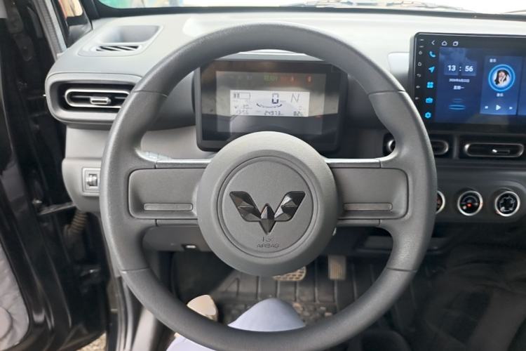 Used Wuling Zhiguang New Energy 2025 Standard Model Steering Wheel