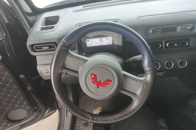 Used Wuling Zhiguang New Energy 2025 Comfort Model Steering Wheel