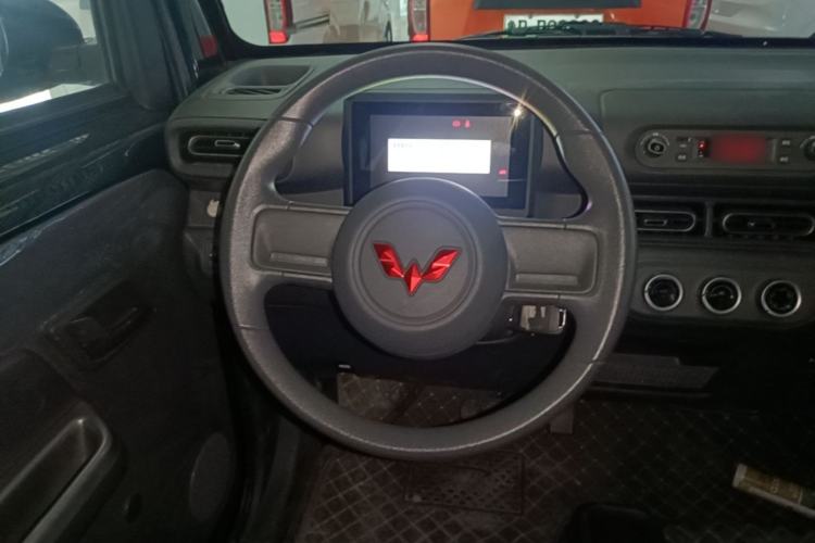 Used Wuling Zhiguang New Energy 2025 Comfort Model Steering Wheel
