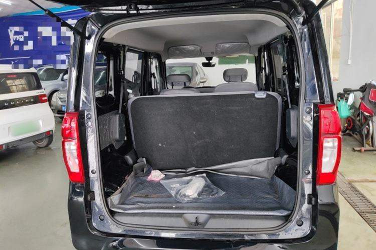 Used Wuling Zhiguang New Energy 2025 Comfort Model Trunk