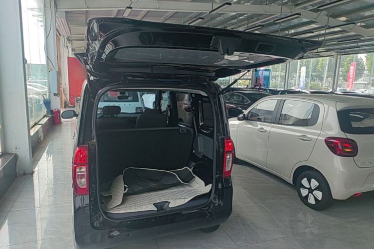 Used Wuling Zhiguang New Energy 2025 Comfort Model Trunk
