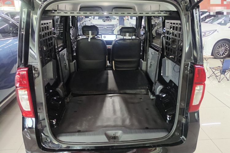 Used Wuling Zhiguang New Energy 2025 Standard Model Trunk