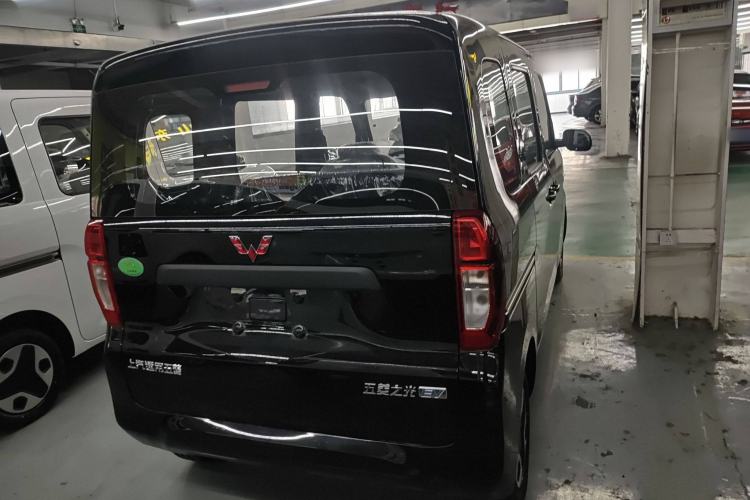 Used Wuling Zhiguang New Energy 2025 Standard Model Trunk