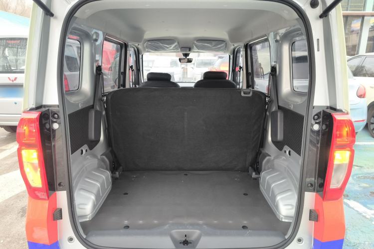 Used Wuling Zhiguang New Energy 2025 Comfort Model Trunk