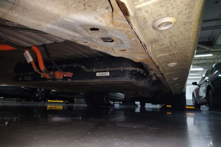 Used Wuling Zhiguang New Energy 2025 Comfort Model Chassis Front Left