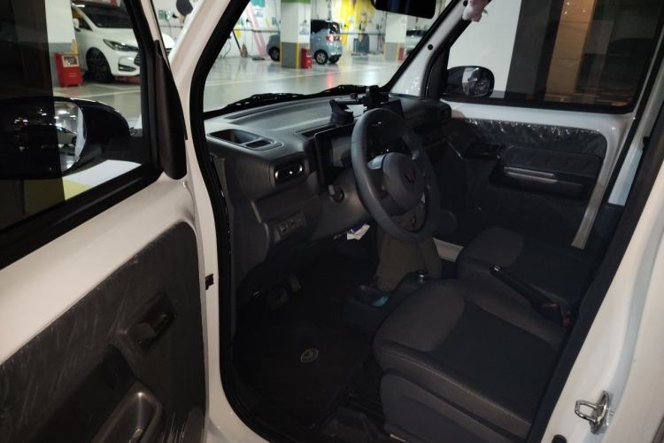 Used Wuling Zhiguang New Energy 2025 Comfort Model Driver Seat