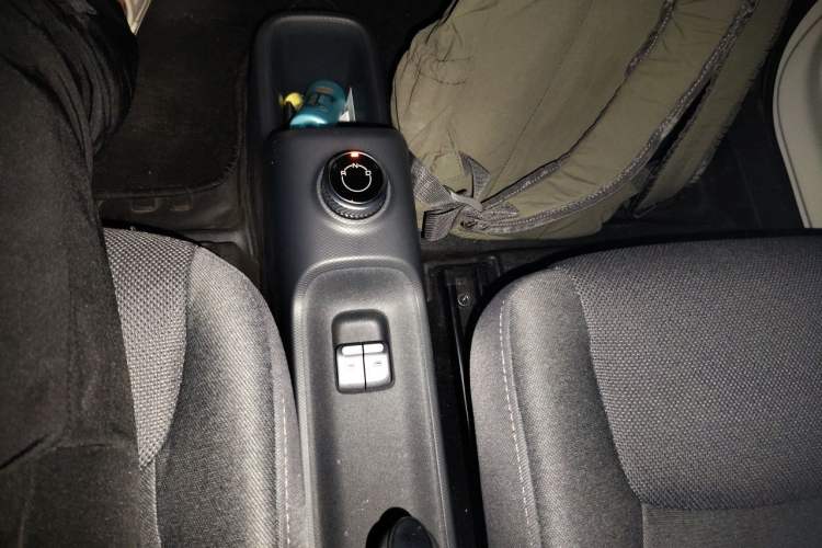 Used Wuling Zhiguang New Energy 2025 Comfort Model Gear Lever