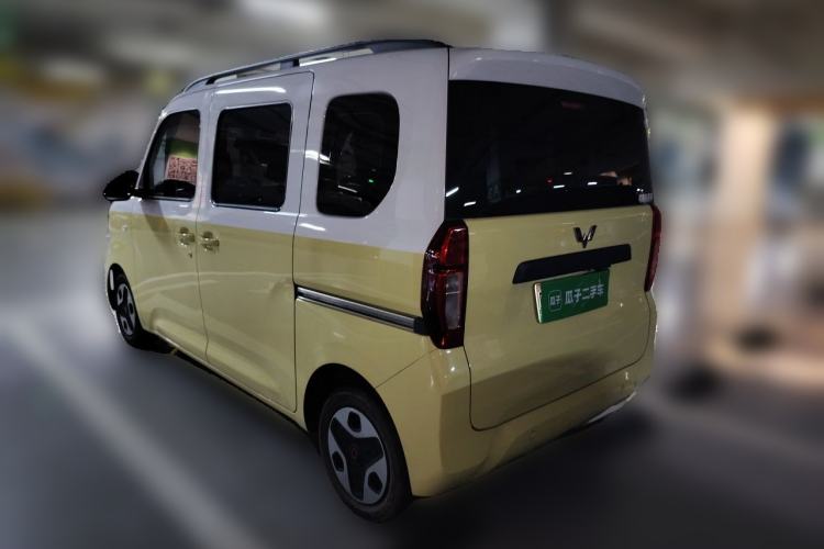 Used Wuling Zhiguang New Energy 2025 Comfort Model Rear Left 45 Deg