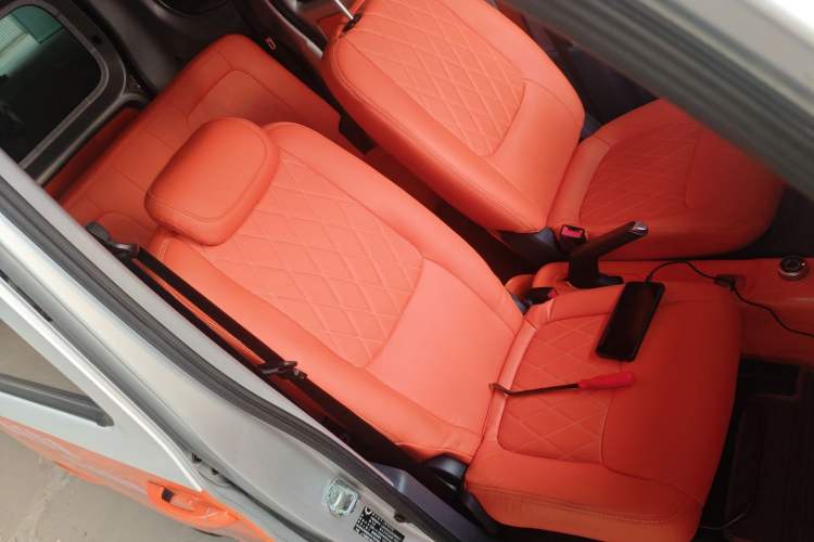 Used Wuling Zhiguang New Energy 2025 Comfort Model Right Front Seat