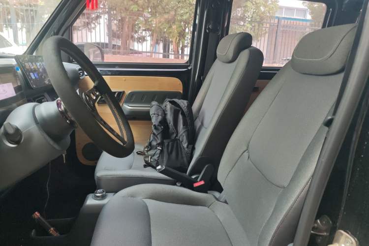 Used Wuling Zhiguang New Energy 2025 Comfort Model Left Front Seat