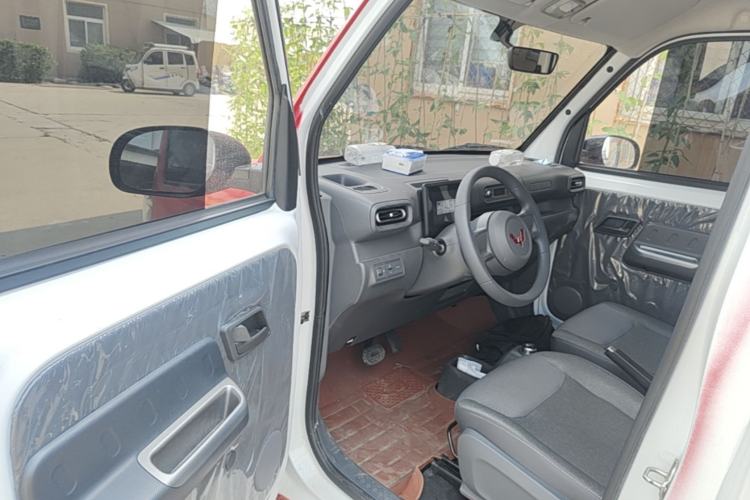 Used Wuling Zhiguang New Energy 2025 Comfort Model Driver Seat