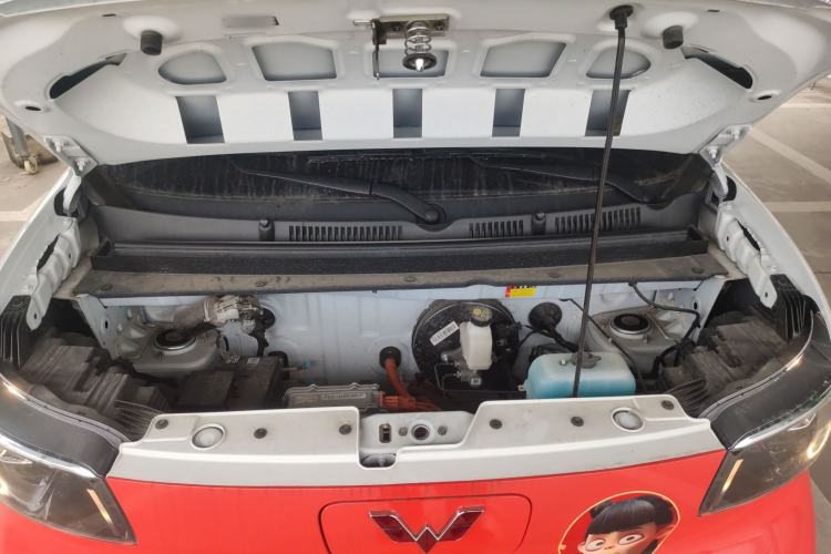 Used Wuling Zhiguang New Energy 2025 Comfort Model Engine Bay