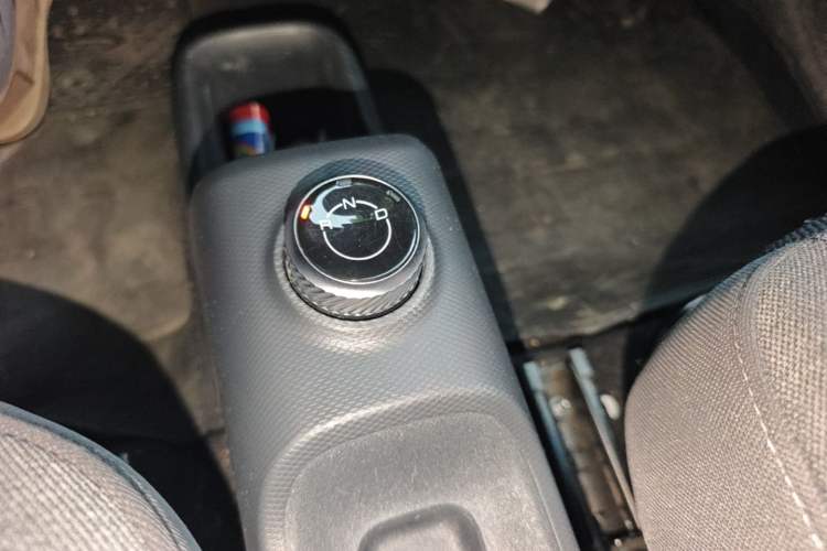 Used Wuling Zhiguang New Energy 2025 Comfort Model Gear Lever
