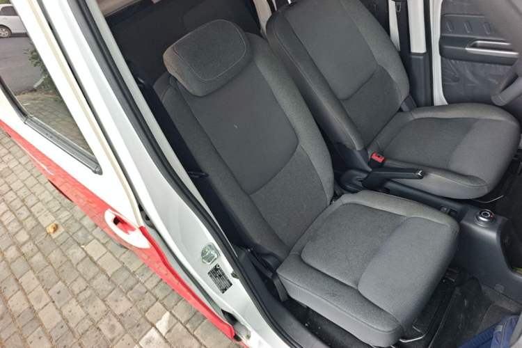 Used Wuling Zhiguang New Energy 2025 Comfort Model Right Front Seat