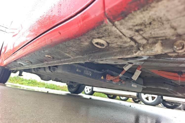 Used Wuling Zhiguang New Energy 2025 Comfort Model Right Side Sill