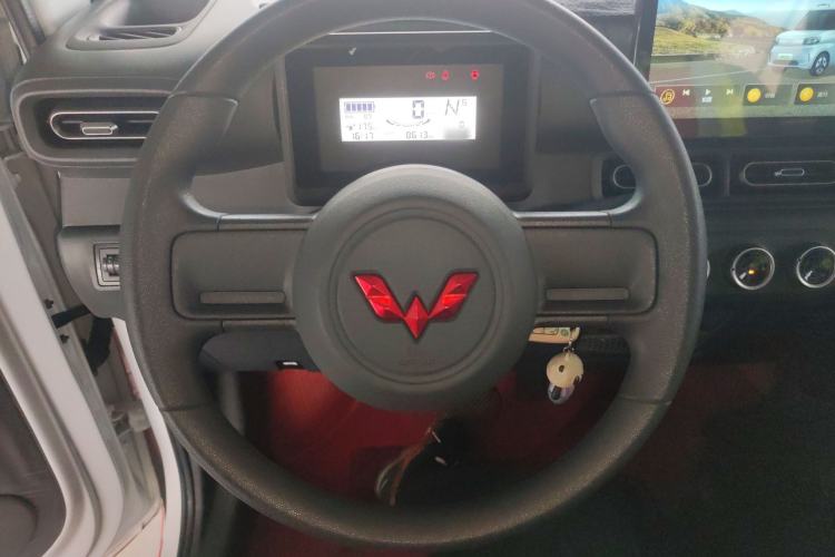 Used Wuling Zhiguang New Energy 2025 Comfort Model Steering Wheel