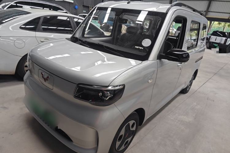 Wuling Zhiguang New Energy 2025 Model 305km Ambitious Edition