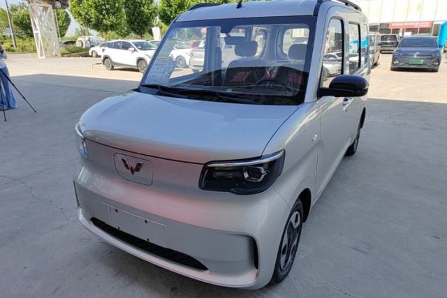 Used Wuling Zhiguang New Energy 2025 Comfort Model
