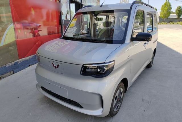Used Wuling Zhiguang New Energy 2025 Comfort Model