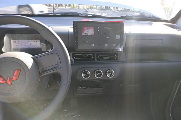 Used Wuling Zhiguang New Energy 2025 Comfort Model Audio And AC Panel