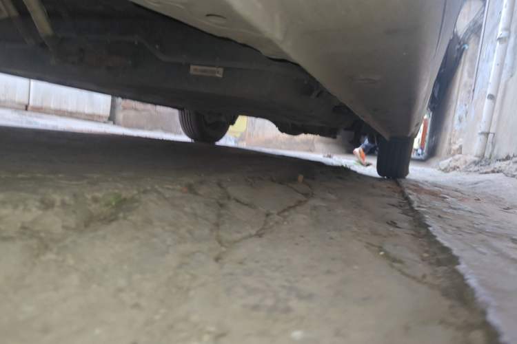 Used Wuling Zhiguang New Energy 2025 Comfort Model Chassis Front Left