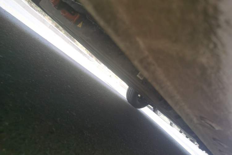Used Wuling Zhiguang New Energy 2025 Standard Model Chassis Rear Left