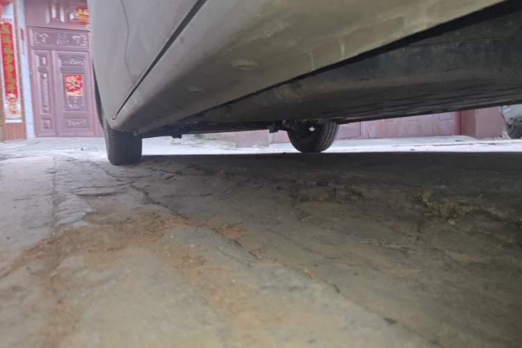 Used Wuling Zhiguang New Energy 2025 Comfort Model Chassis Rear Left