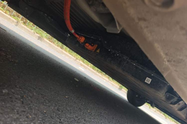 Used Wuling Zhiguang New Energy 2025 Standard Model Chassis Rear Right