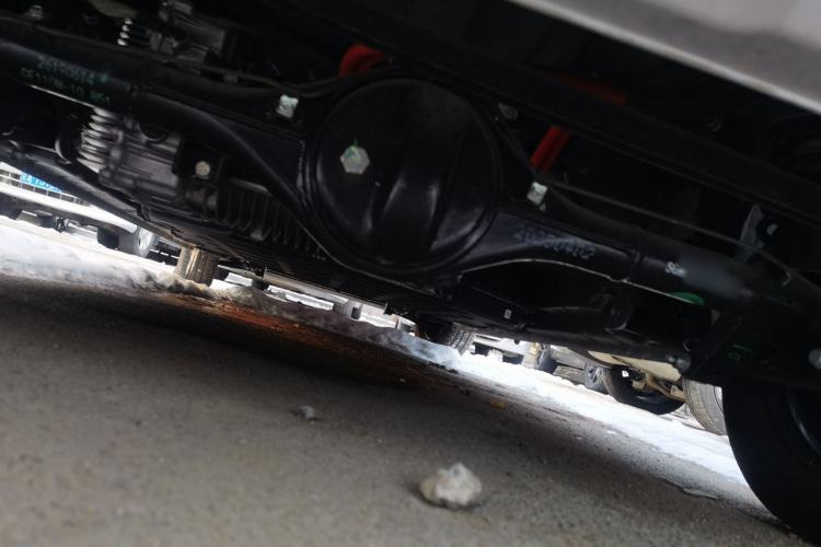 Used Wuling Zhiguang New Energy 2025 Standard Model Chassis Rear