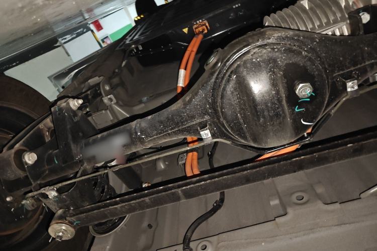 Used Wuling Zhiguang New Energy 2025 Comfort Model Chassis Rear