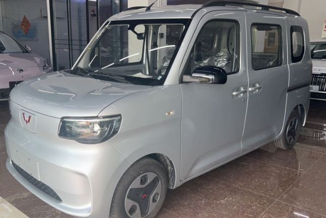 Used Wuling Zhiguang New Energy 2025 Comfort Model