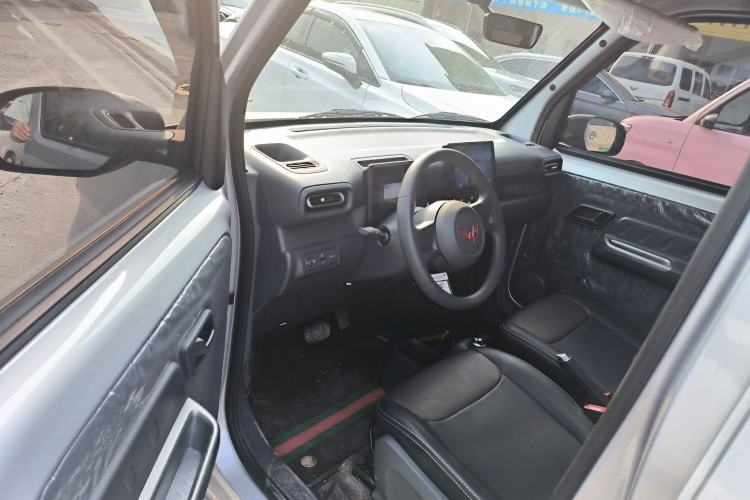 Used Wuling Zhiguang New Energy 2025 Comfort Model Driver Seat