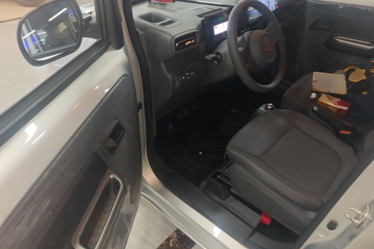 Used Wuling Zhiguang New Energy 2025 Comfort Model Driver Seat