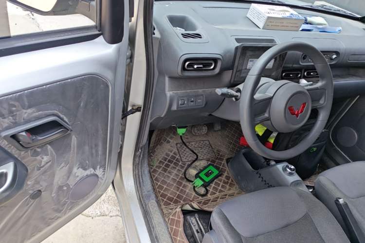 Used Wuling Zhiguang New Energy 2025 Standard Model Driver Seat