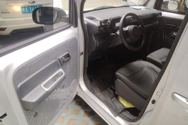 Used Wuling Zhiguang New Energy 2025 Comfort Model Driver Seat