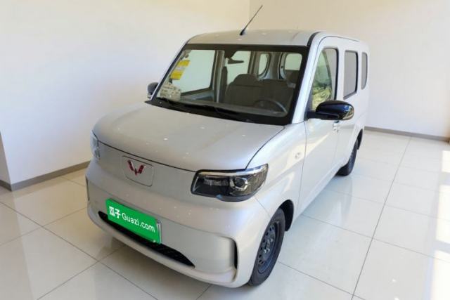 Used Wuling Zhiguang New Energy 2025 Standard Model