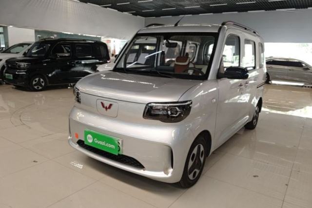 Used Wuling Zhiguang New Energy 2025 Comfort Model
